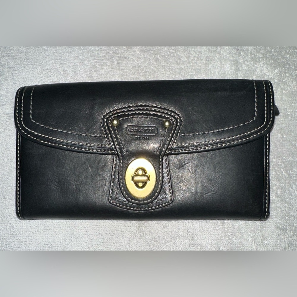 Vintage Coach Legacy TurnLock wallet
